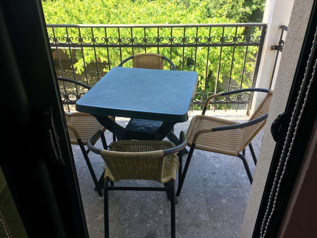Apartments Lj Ulcinj Eksteriør billede